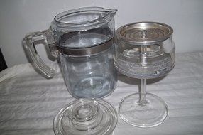 6 Cup Pyrex Coffee Pot with Buckle Band