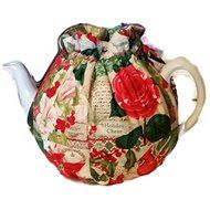 Teapot Cozy Christmas themed with Red cardinals and Poinsettias for 5-8 cup teapot #406 N2