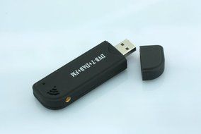 New Cheap FM+DAB USB DVB-T RTL2832U+R820T w/ MCX antenna