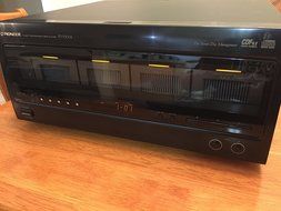 Pioneer PD-F1004 100 Disc File Type Compact Disc Player CD Changer N3