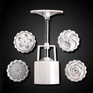Y&XL&H 5Pcs/lot Hand pressing 50g Round Moon Cake Mold Belt 4 Stamps Cookie Cutter Pastry Moon Cake Molds N6