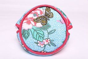 Ulster Weavers Susie Muff Decorative Tea Cosy N5