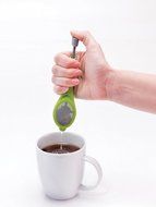 Fackelmann 49135 6, 9x1, 6" Of Pp/Stainless Steel Tea Infuser With Press, Green N3