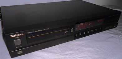 Technics SL-PG300 Single CD Disc Compact Disc Player N8