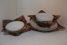 Microwave Bowl Cozies // Set of 3 // 1 Small Bowl Cozy // 1 Medium Bowl Cozy // 1 Dinner Plate Cozy // Kaleidoscope N4