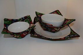 Microwave Bowl Cozies // Set of 3 // 1 Small Bowl Cozy // 1 Medium Bowl Cozy // 1 Dinner Plate Cozy // Christmas... N4