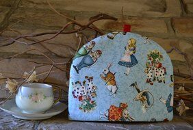 Alice in Wonderland Artisanal Cotton Insulated Tea Cosy - Literary Characters - 4 Sizes Available - Two Colors... N2