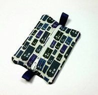 Ear Bud Pouch / Earbud Holder / Zip Pouch / Mini Zip Pouch / Jump Drive Holder ::: TARDIS Blue Police Box Dr....