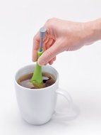 Fackelmann 49135 6, 9x1, 6" Of Pp/Stainless Steel Tea Infuser With Press, Green N6