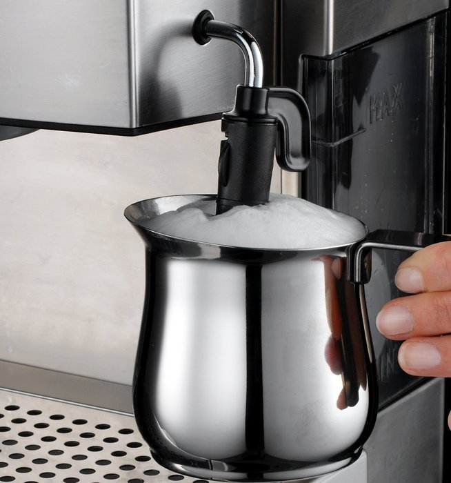 DeLonghi EC702 15-Bar-Pump Espresso Maker, Stainless N3