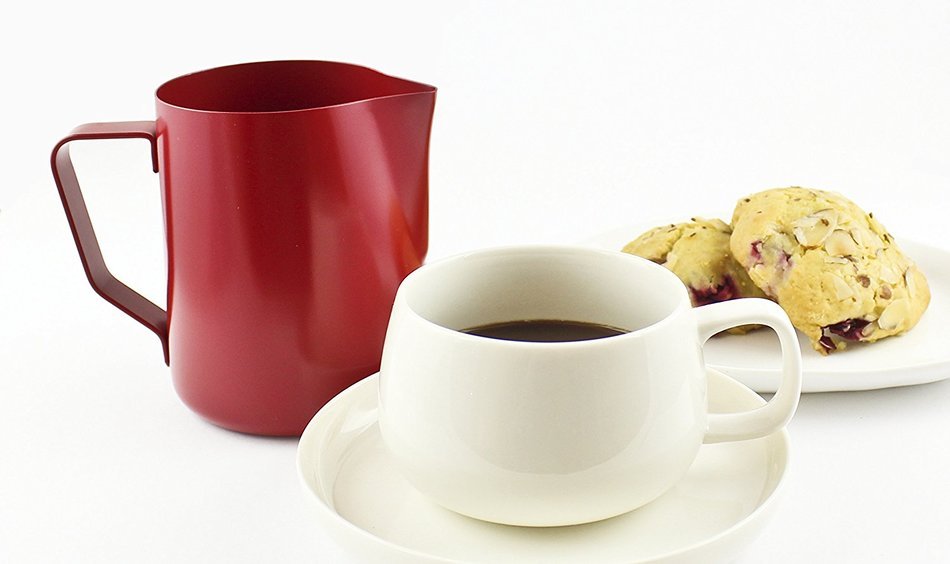 Zoie + Chloe 20 oz Non-Stick Stainless Steel Milk Steaming & Frothing Pitcher (600ml) - Coffee Latte Cappuccino N3