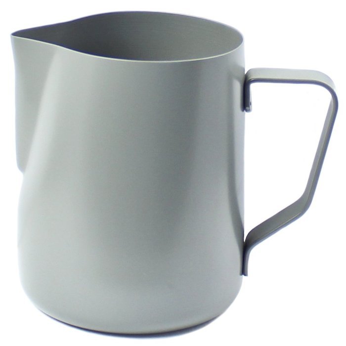 Zoie + Chloe 20 oz Non-Stick Stainless Steel Milk Steaming & Frothing Pitcher (600ml) - Coffee Latte Cappuccino N4