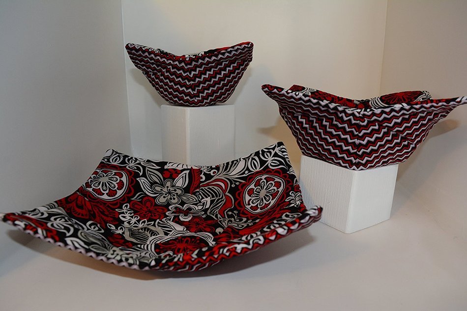 Microwave Bowl Cozies // Set of 3 // 1 Small Bowl Cozy // 1 Medium Bowl Cozy // 1 Dinner Plate Cozy // Rockin... N2