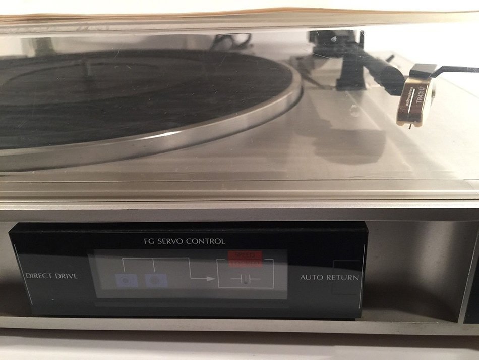 SANSUI Turntable Model P-D11 Vintage Record Player With Audio Technica Stylus N6