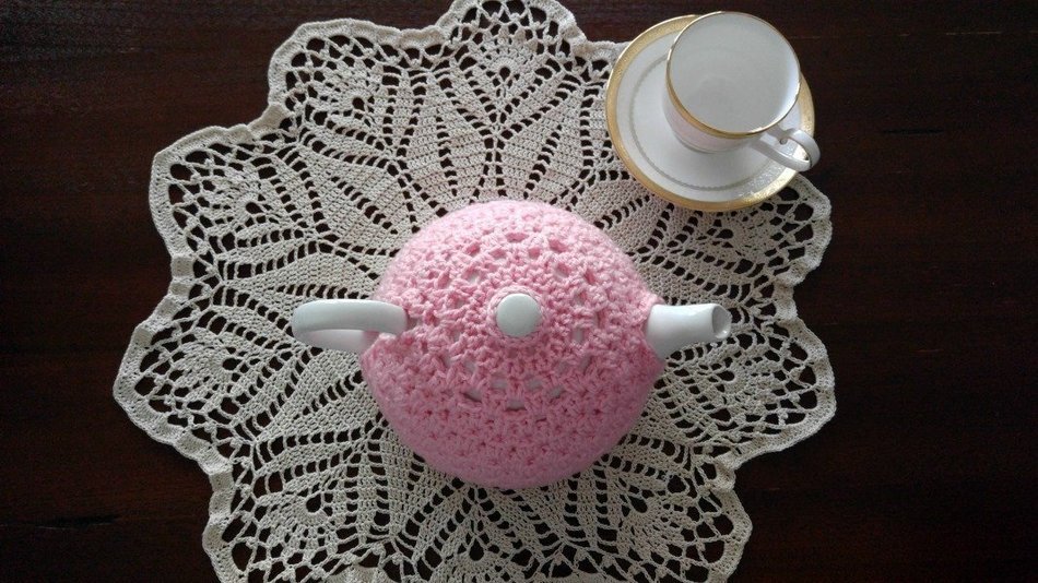 Crochet Tea Pot Cozy Pink