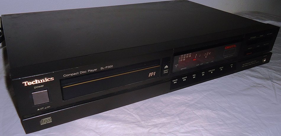 Technics SL-PG300 Single CD Disc Compact Disc Player N8