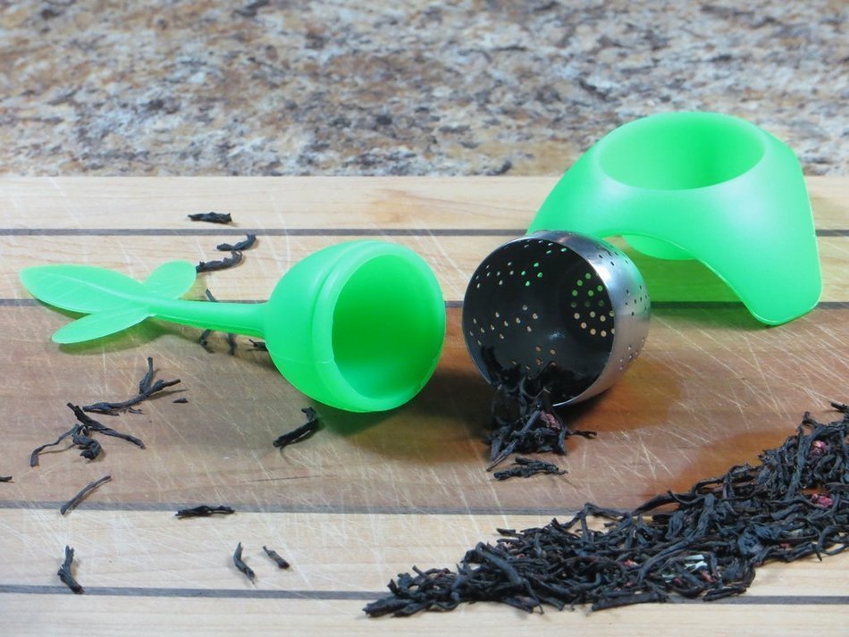 Two Trees Co. Best Tea Infuser - Stylish Loose Leaf Strainer Filter - Durable Silicone and Stainless Steel - Drip... N20