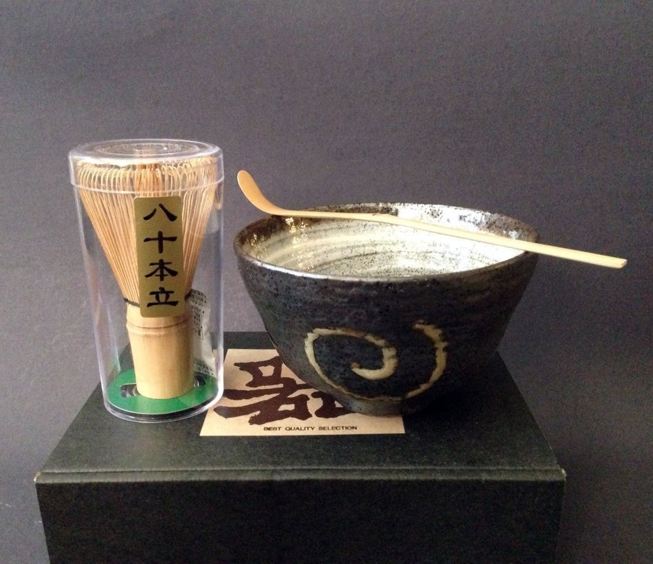 Japanese Tea Ceremony Matcha Bowl Scoop Whisk Gift Box Set Naruto Design