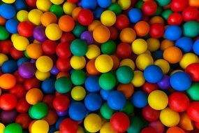 ball colorful play pattern