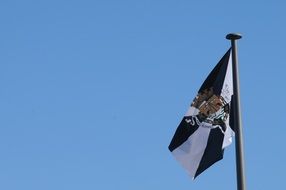 flag portugal lisbon blue sky