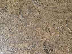 wallpaper paisley tan design