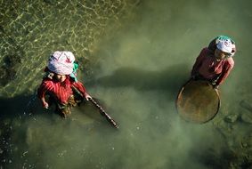 fishing women in nepal