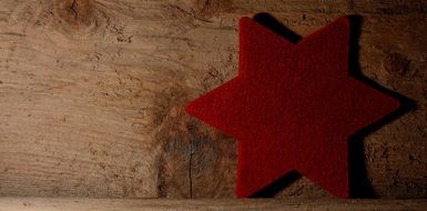 star red wood background christmas