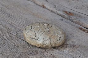 angel image on the stone