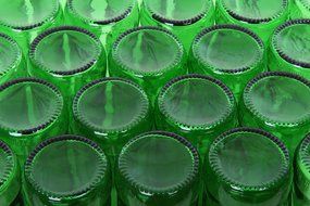 alcohol beer bottle clean detail