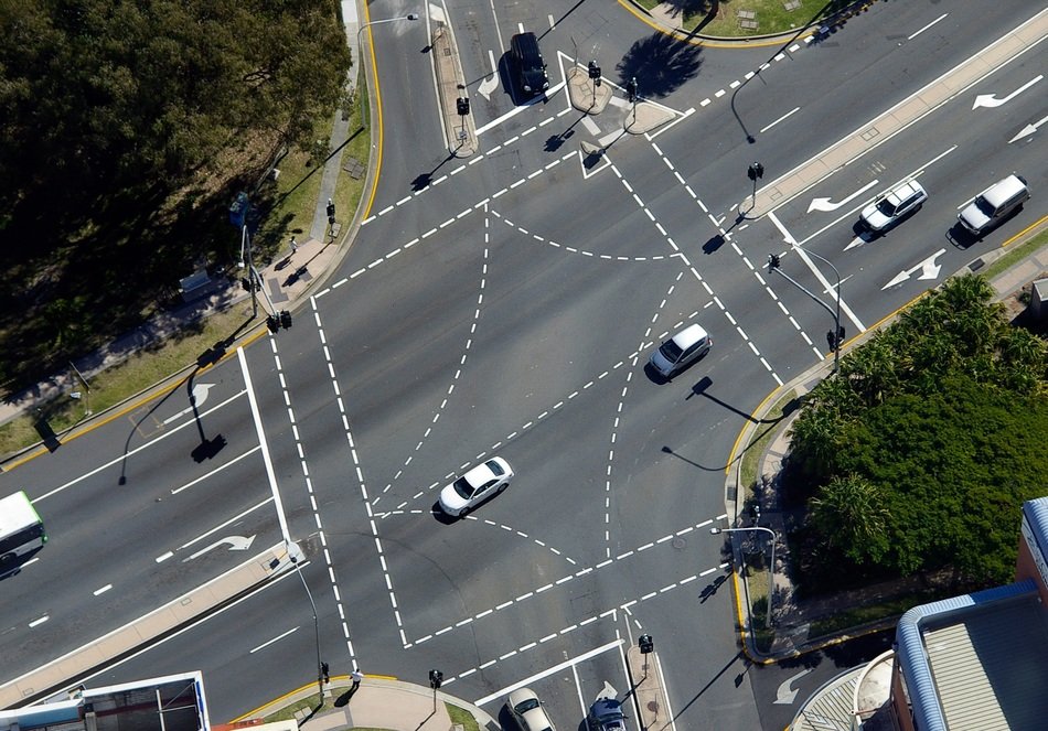cross road junction traffic