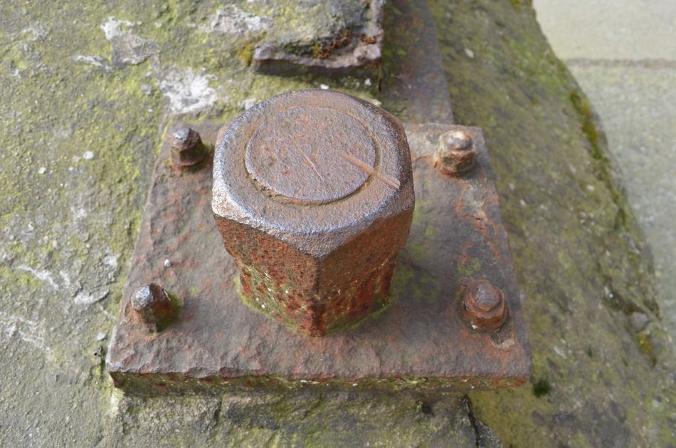 screw oxide texture