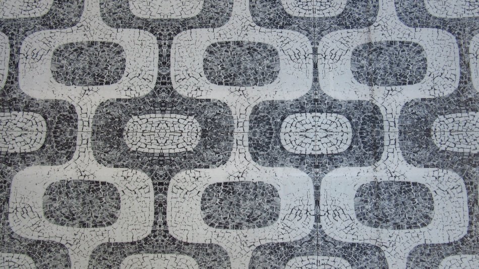 mosaic ground pattern regularly