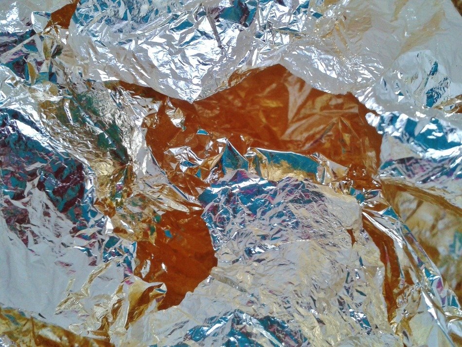 aluminum foil gold