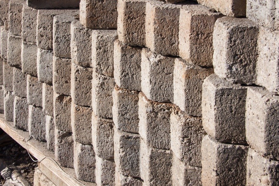 paving stones concrete flooring