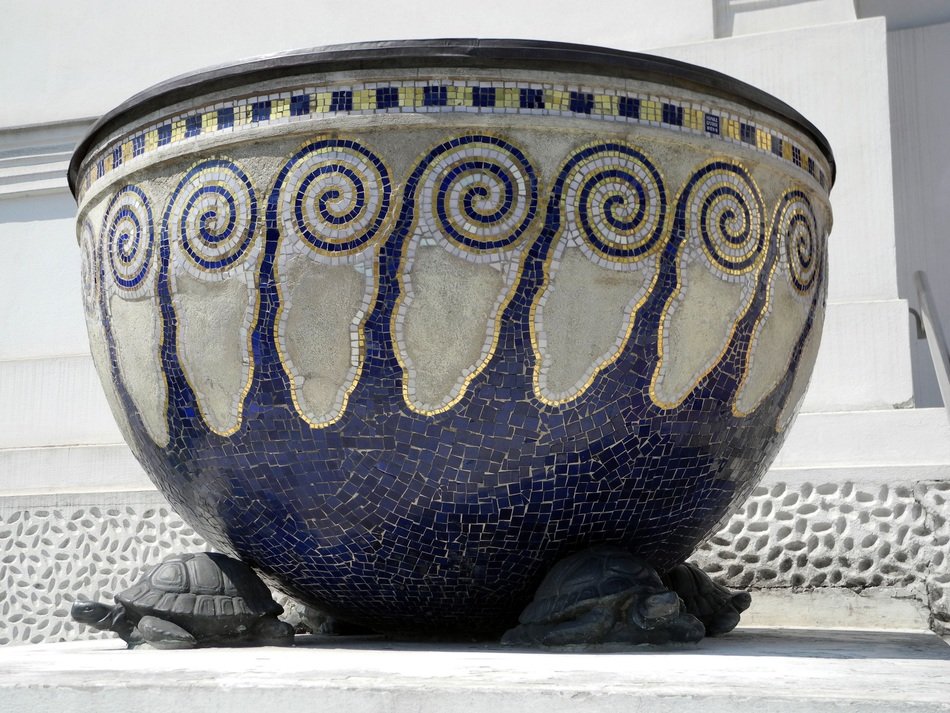stone bowl vienna secession