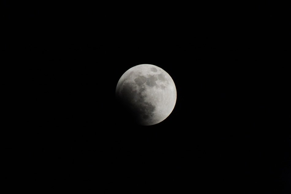moon eclipse night craters