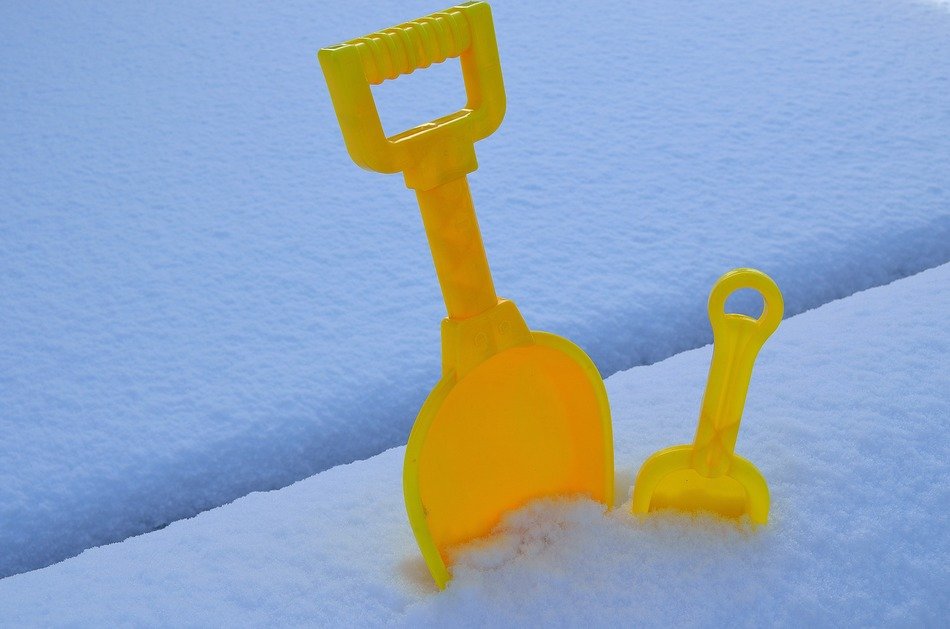 spade snow macro seasons winter