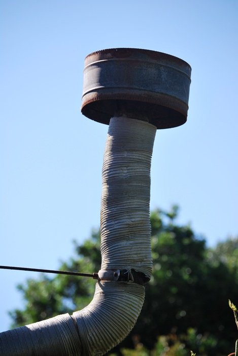 iron oxide output pipe detail