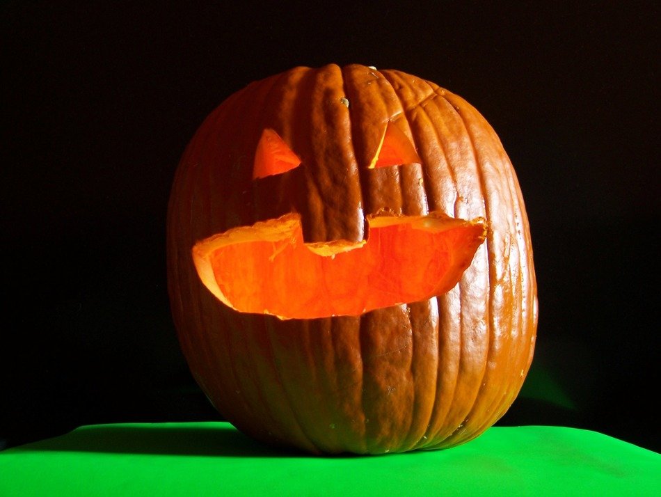 pumpkins scary face carved carving