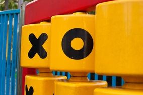yellow red children tictactoe tic