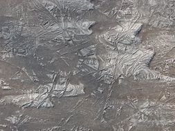 pattern of hardest winter ice