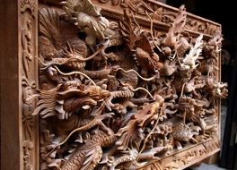 dragon wooden hanging decoration