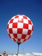 balloon checkered red white blocks