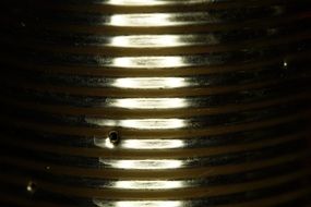 ribbed can