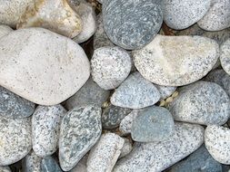 stones pebbles rocks landscaping
