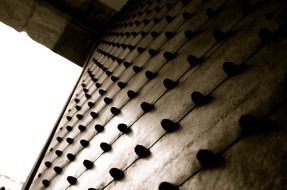 wall fortress metal pattern