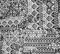 pattern black white triangles