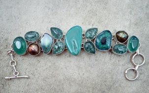 Bracelet with solar quartz