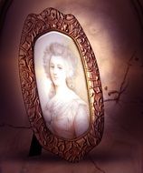 heirloom old photo cameo vintage