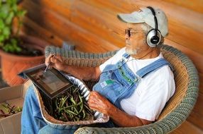 farmer with ipad